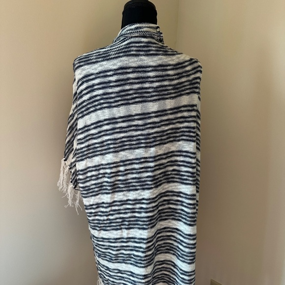 *SOLUTIONS!* White x Blue Open-Front Drill Cardigan Sweater Size S/M - Picture 6 of 9